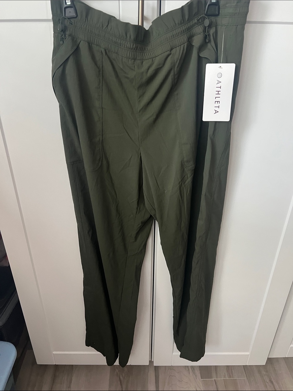 Athleta Olive Green Women's Jogger Pants